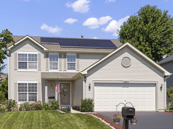 2285 Stacy Circle , Montgomery, IL 60538