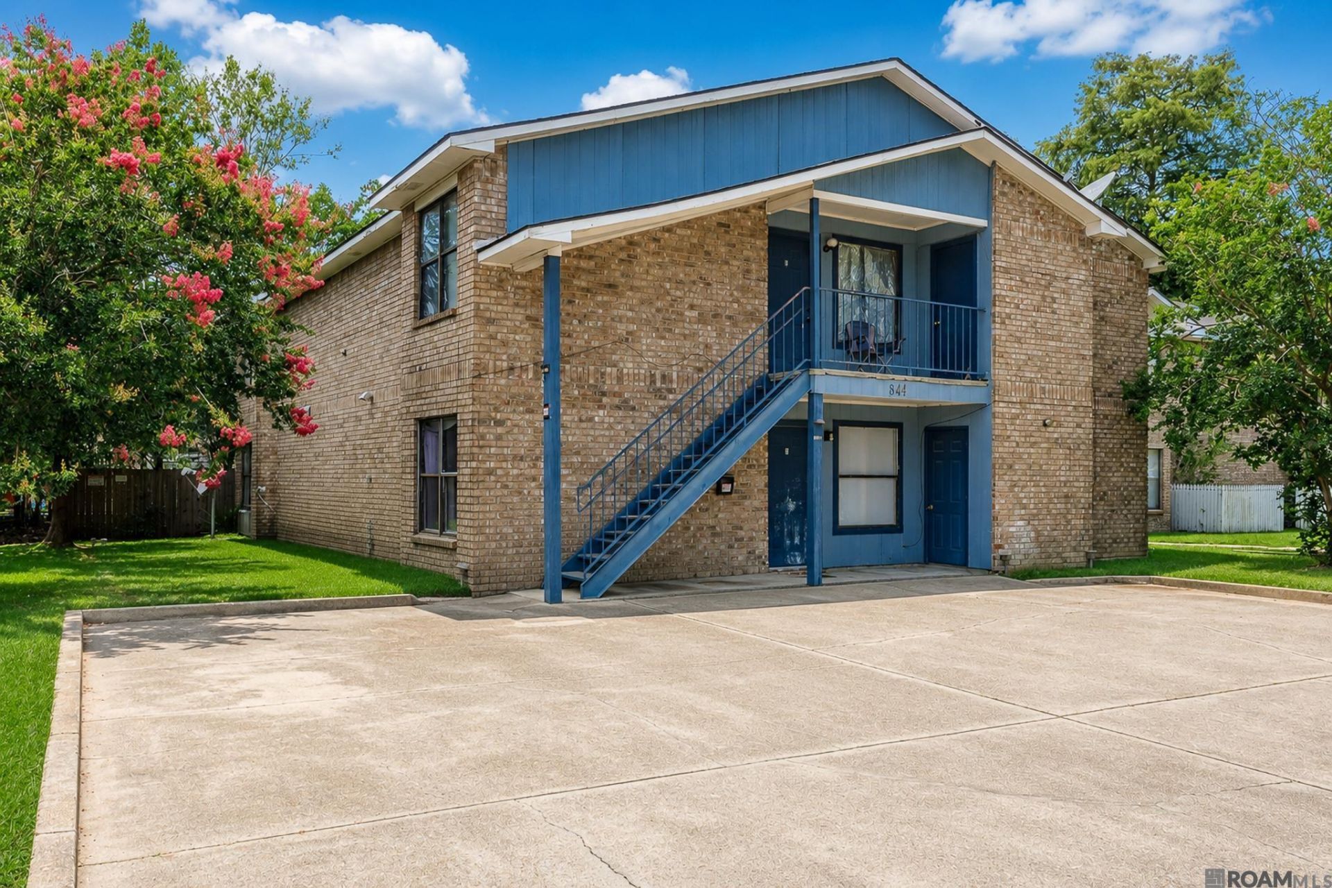 844 Hammond Manor Dr, Baton Rouge, LA 70816 Main Photo