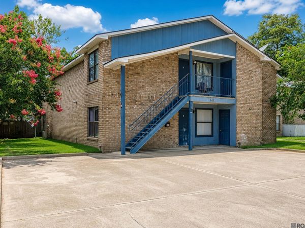 844 Hammond Manor Dr, Baton Rouge, LA 70816