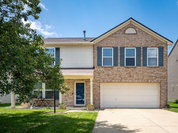 3244 Rolling Hill Drive, Columbus, IN 47201