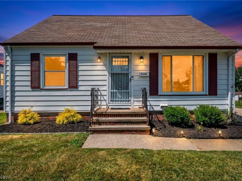 2700 Hilltop Drive, Parma, OH 44134 Photo 1