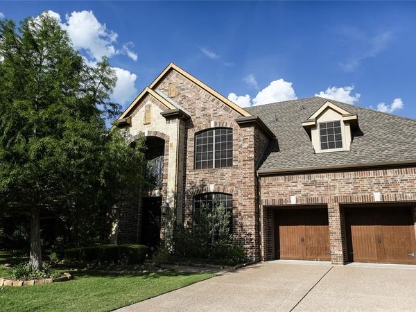2417 Laguna Lane, Arlington, TX 76012