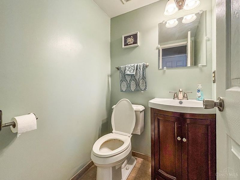 2785 Mahoning Court, Miami Twp, OH 45233 Photo 16