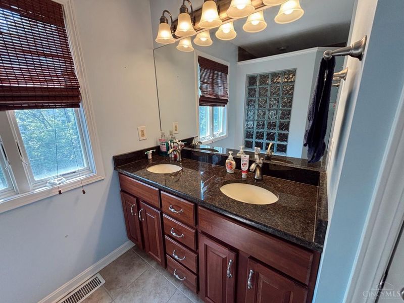 2785 Mahoning Court, Miami Twp, OH 45233 Photo 28