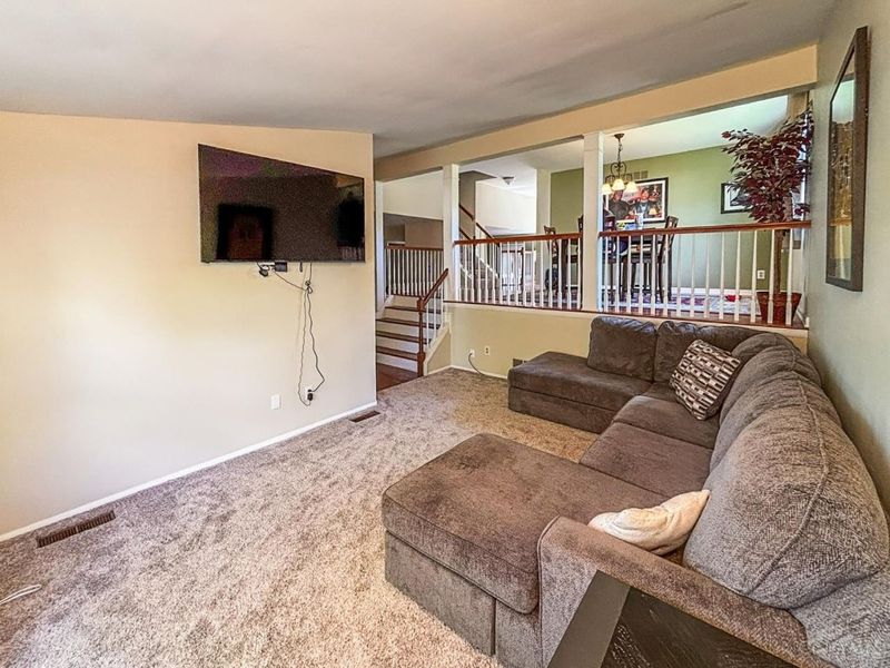 2785 Mahoning Court, Miami Twp, OH 45233 Photo 8