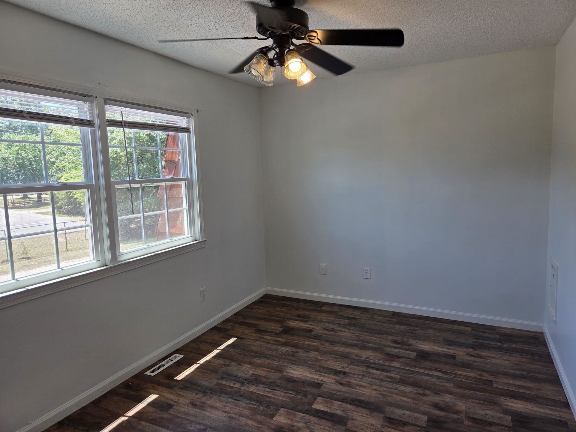 1025 Carolina Rd.  Photo 15