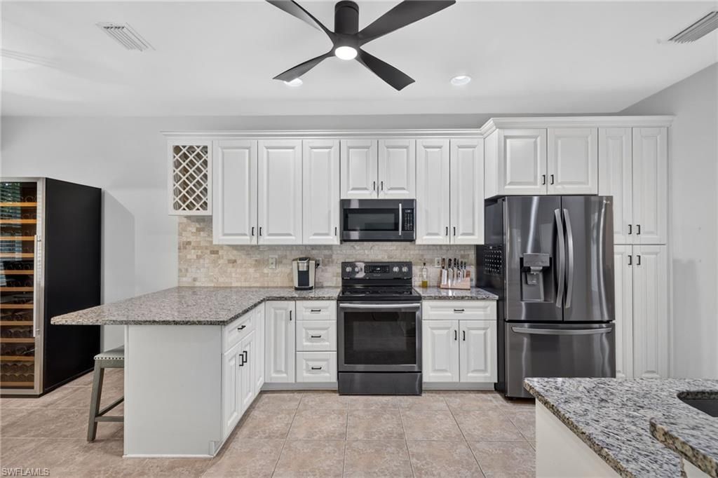 25020 Divot Dr, Bonita Springs, FL 34135 Photo