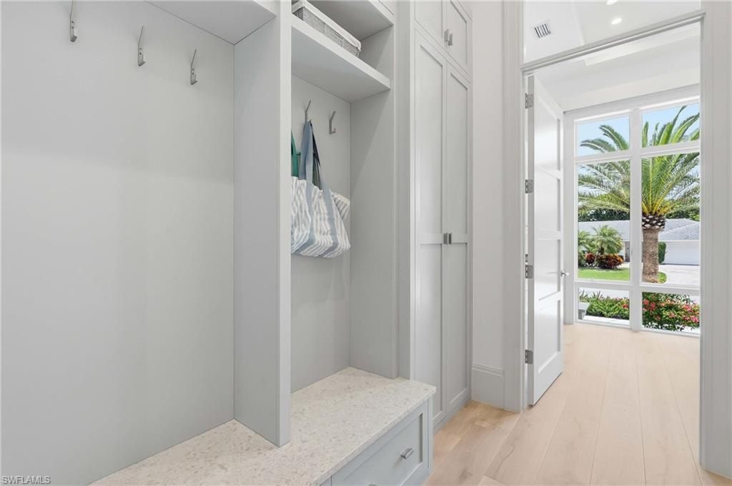636 Fountainhead Ln , Naples, FL 34103 Photo