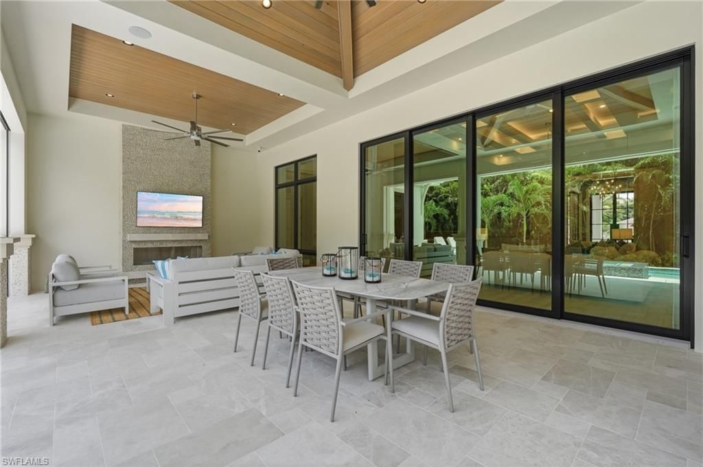 636 Fountainhead Ln , Naples, FL 34103 Photo