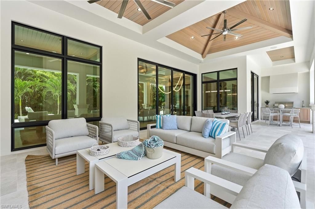 636 Fountainhead Ln , Naples, FL 34103 Photo