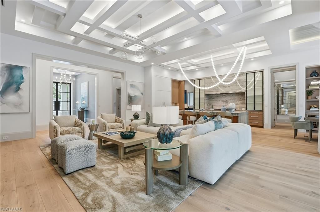 636 Fountainhead Ln , Naples, FL 34103 Photo