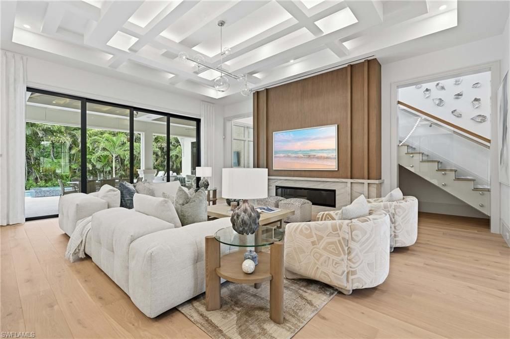 636 Fountainhead Ln , Naples, FL 34103 Photo