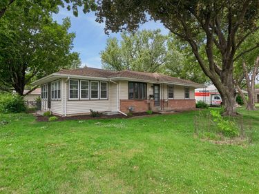 9148 2nd Avenue S, Bloomington, MN 55420