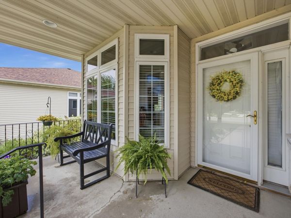 424 44th Avenue S, Moorhead, MN 56560