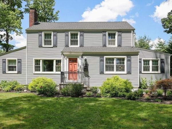2263 Hill Rd, Scotch Plains, NJ 07076