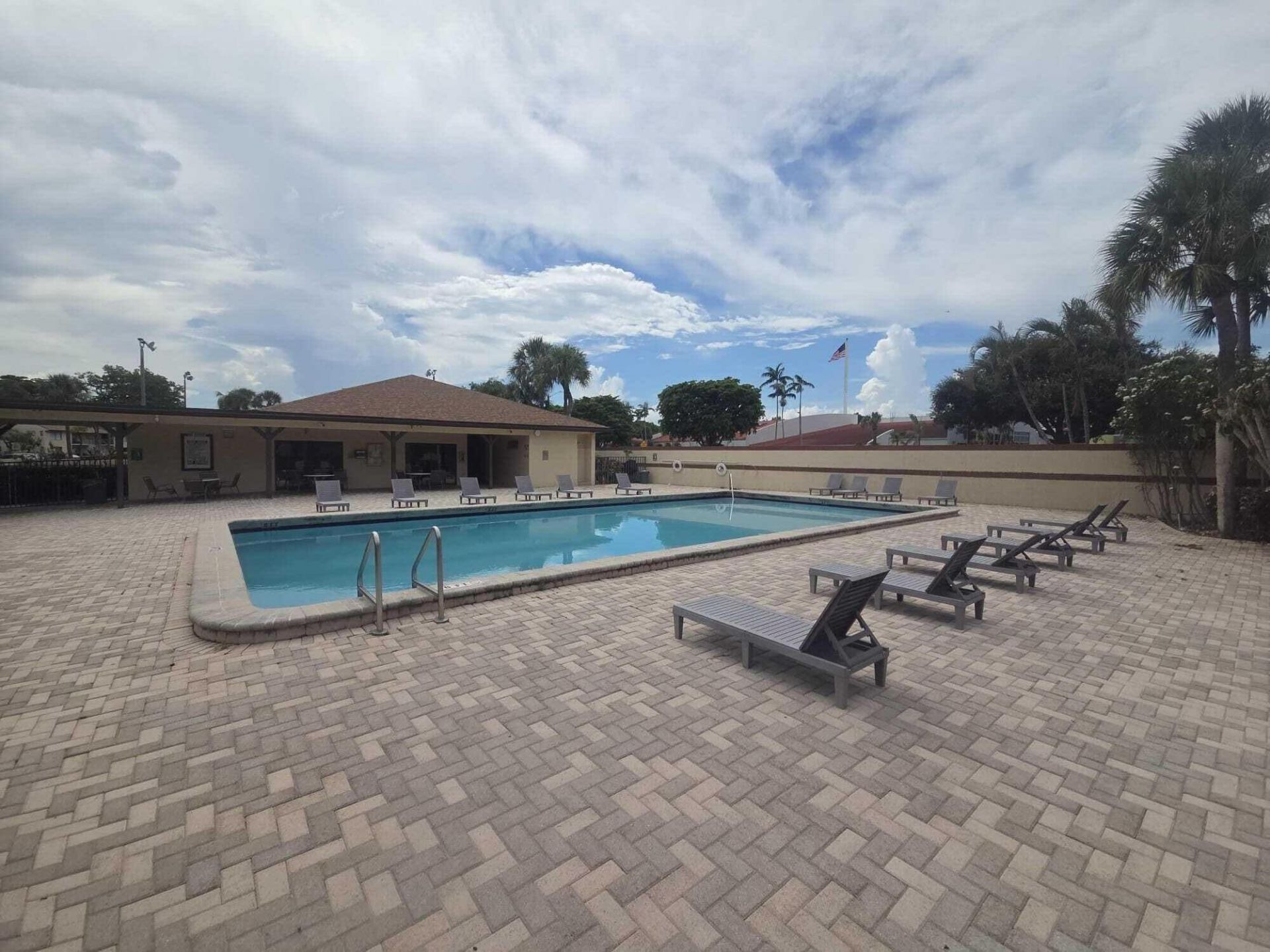 21954 Tidewater Terrace, Unit 201, Boca Raton, FL 33433 Photo