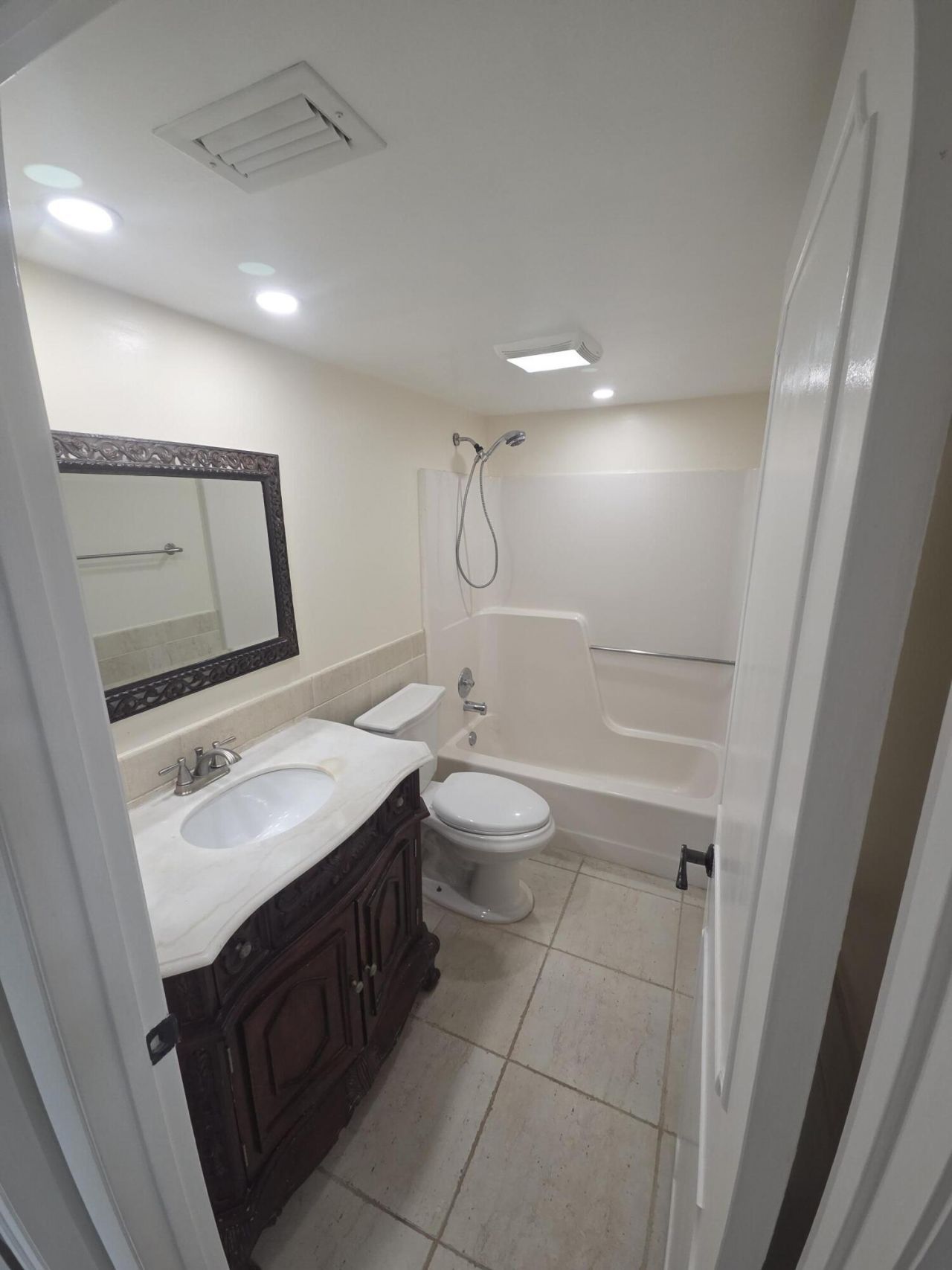 21954 Tidewater Terrace, Unit 201, Boca Raton, FL 33433 Photo