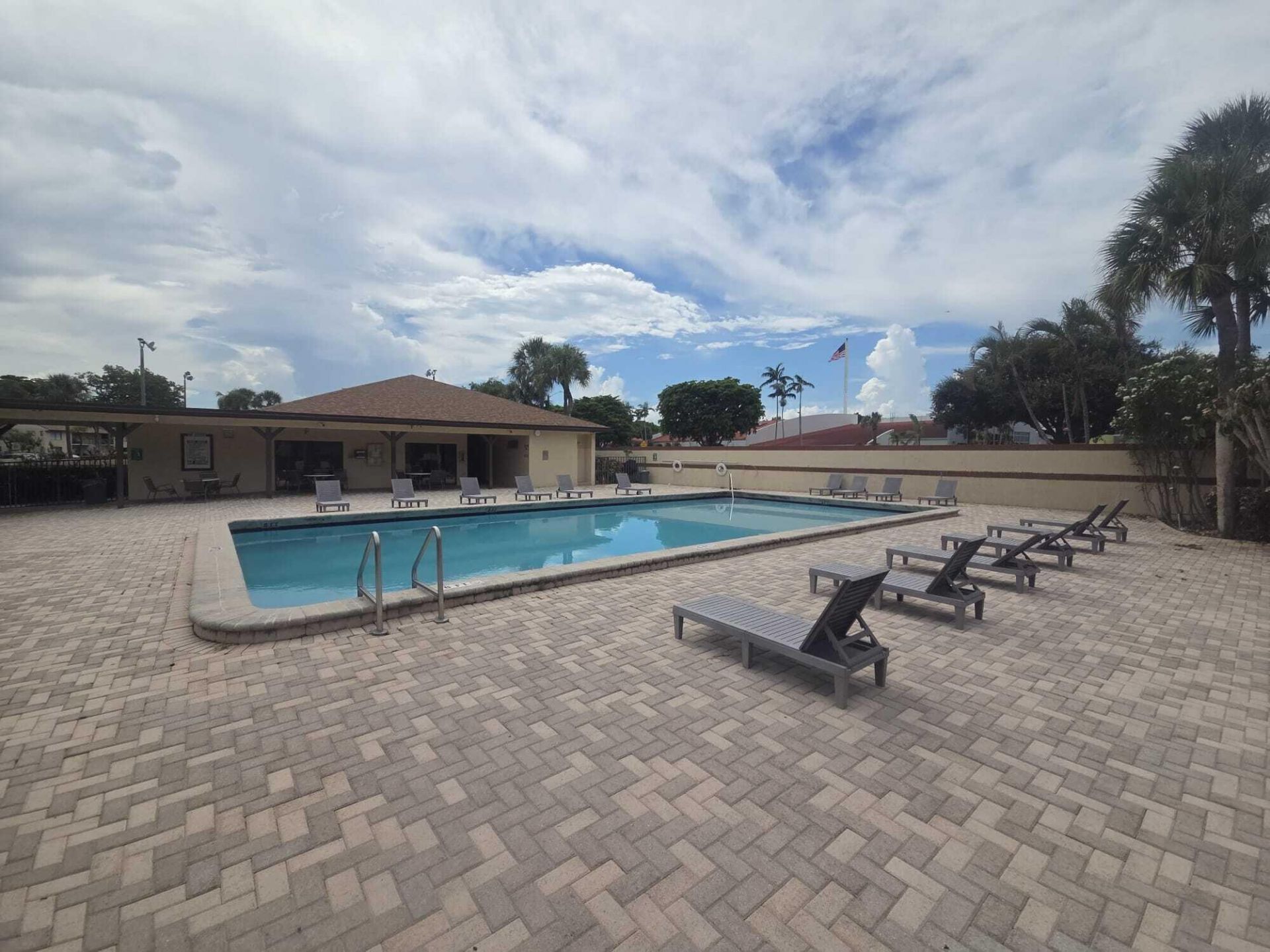 21954 Tidewater Terrace, Unit 201, Boca Raton, FL 33433 Photo