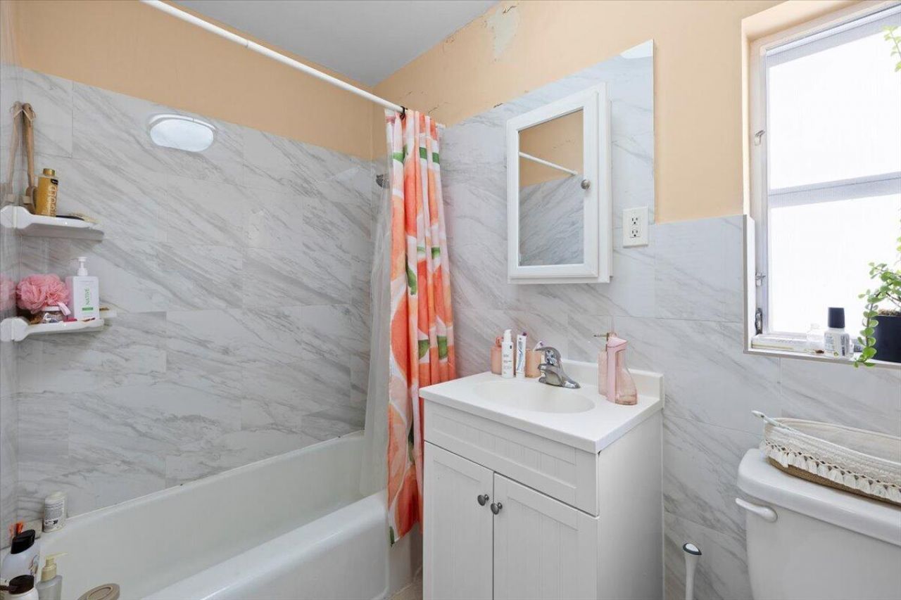 327 S Ocean Breeze, Unit 1, Lake Worth Beach, FL 33460 Photo