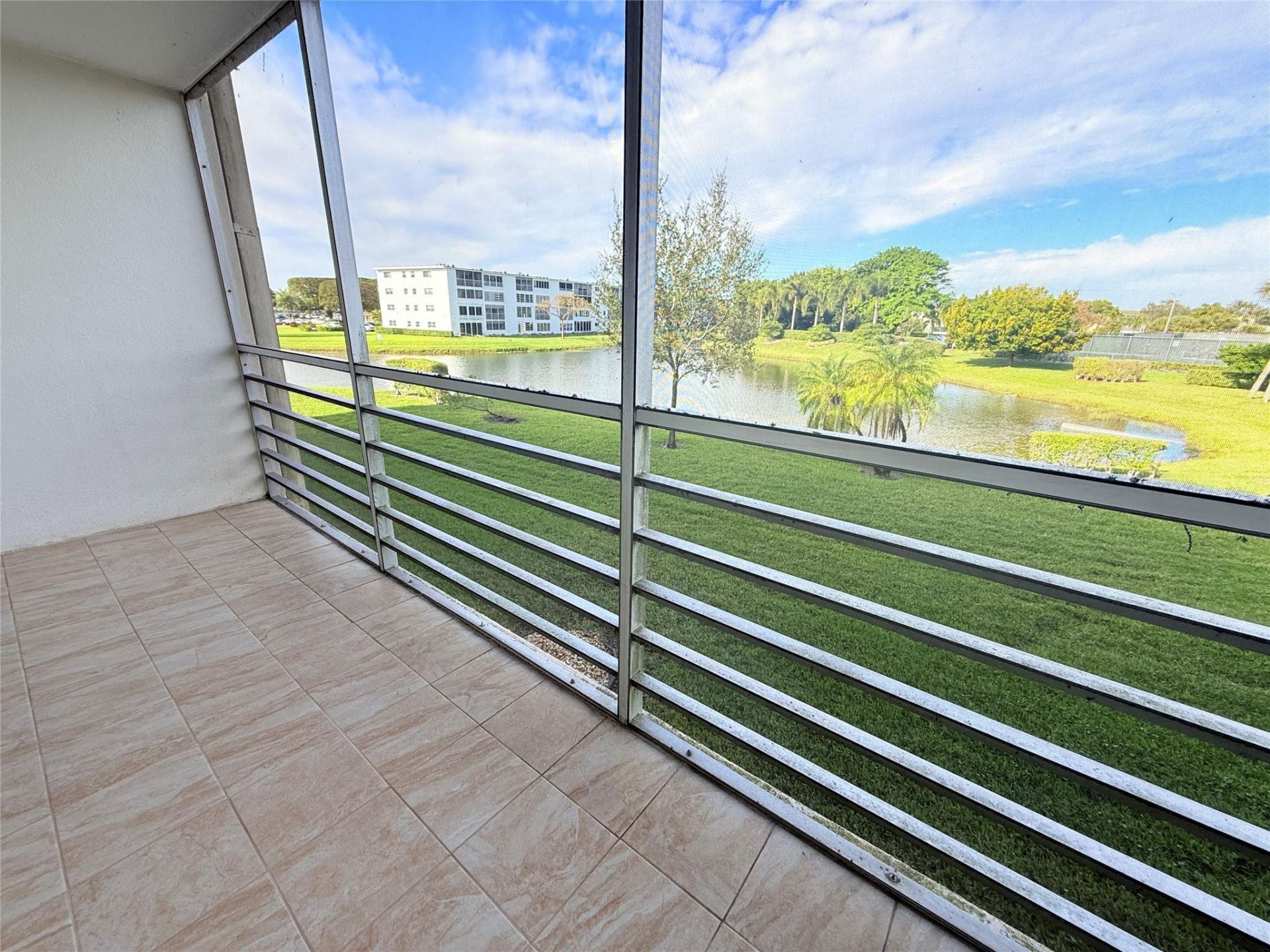 2017 Newcastle A, Unit 2017, Boca Raton, FL 33434 Photo