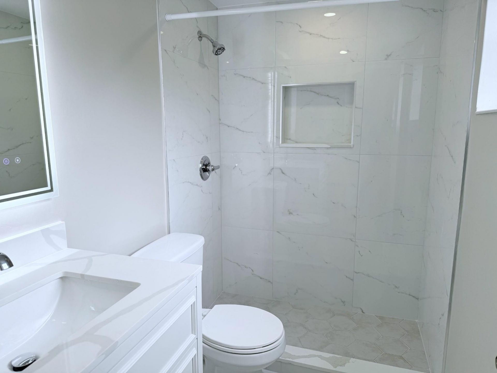 2725 Middle River Drive, Unit 7, Fort Lauderdale, FL 33306 Photo