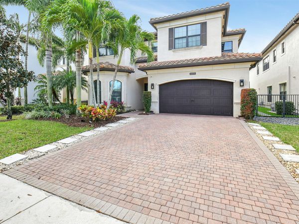 16879 Bridge Crossing Circle, Delray Beach, FL 33446
