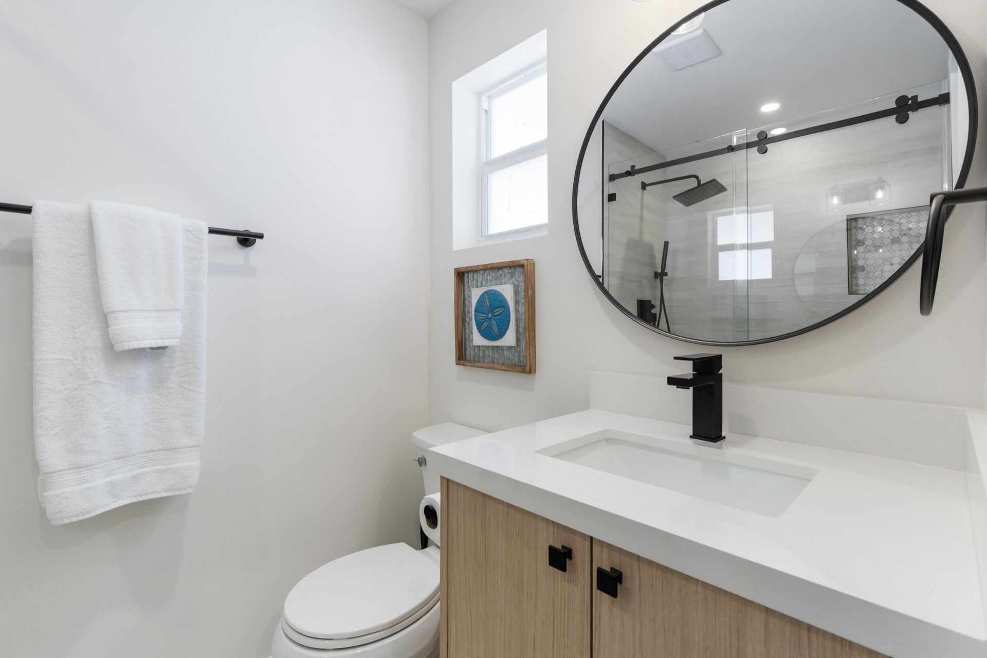 419 Golden Isles Drive, Unit 210, Hallandale Beach, FL 33009 Photo