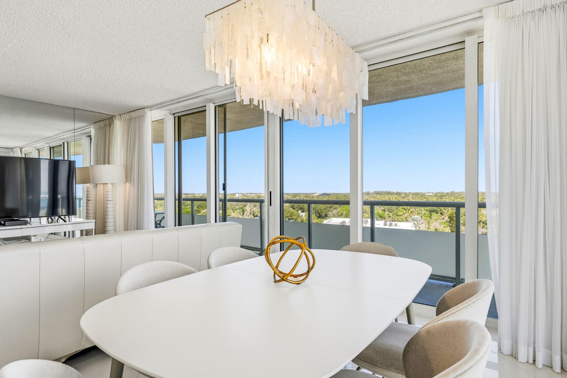 3554 Ocean Drive, Vero Beach, FL 32963 Photo