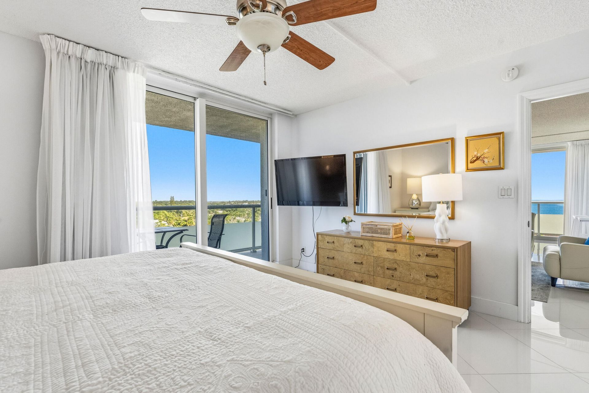 3554 Ocean Drive, Vero Beach, FL 32963 Photo