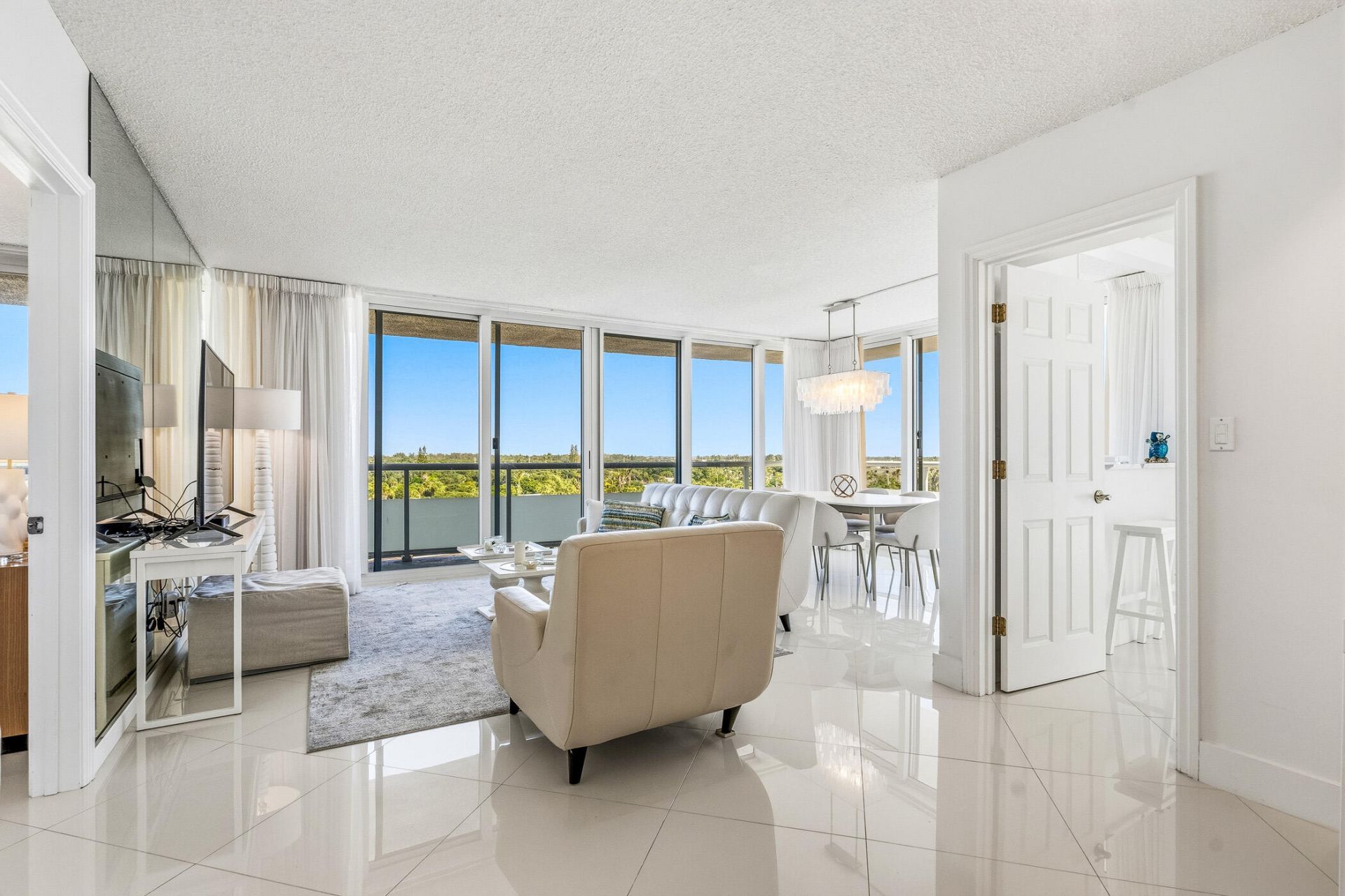 3554 Ocean Drive, Vero Beach, FL 32963 Photo