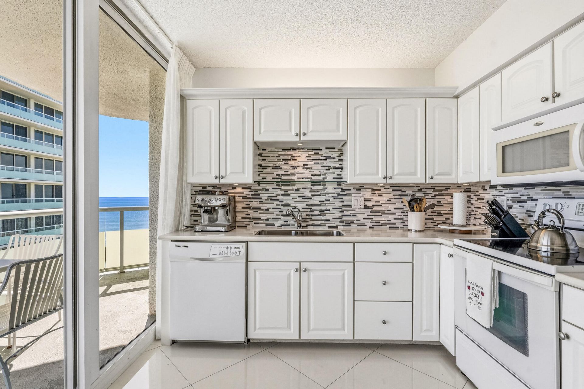 3554 Ocean Drive, Vero Beach, FL 32963 Photo