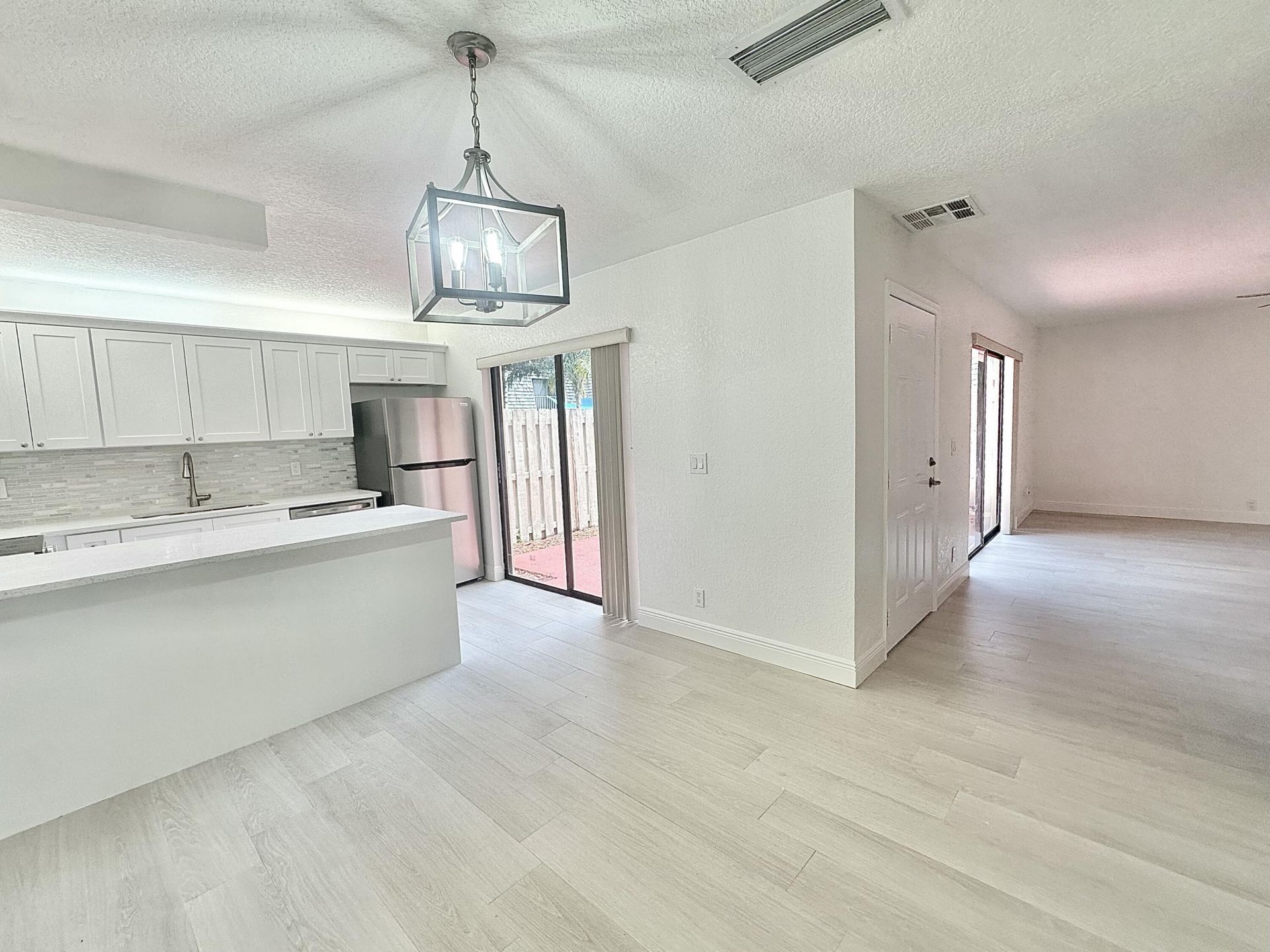 255 Lake Arbor Drive, Palm Springs, FL 33461 Photo