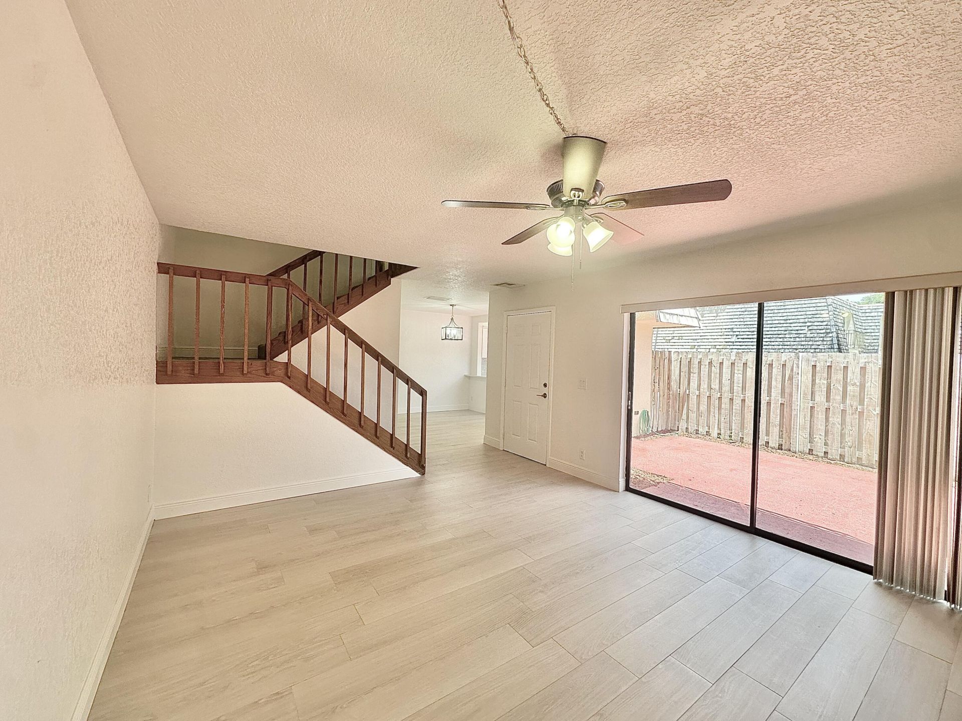 255 Lake Arbor Drive, Palm Springs, FL 33461 Photo