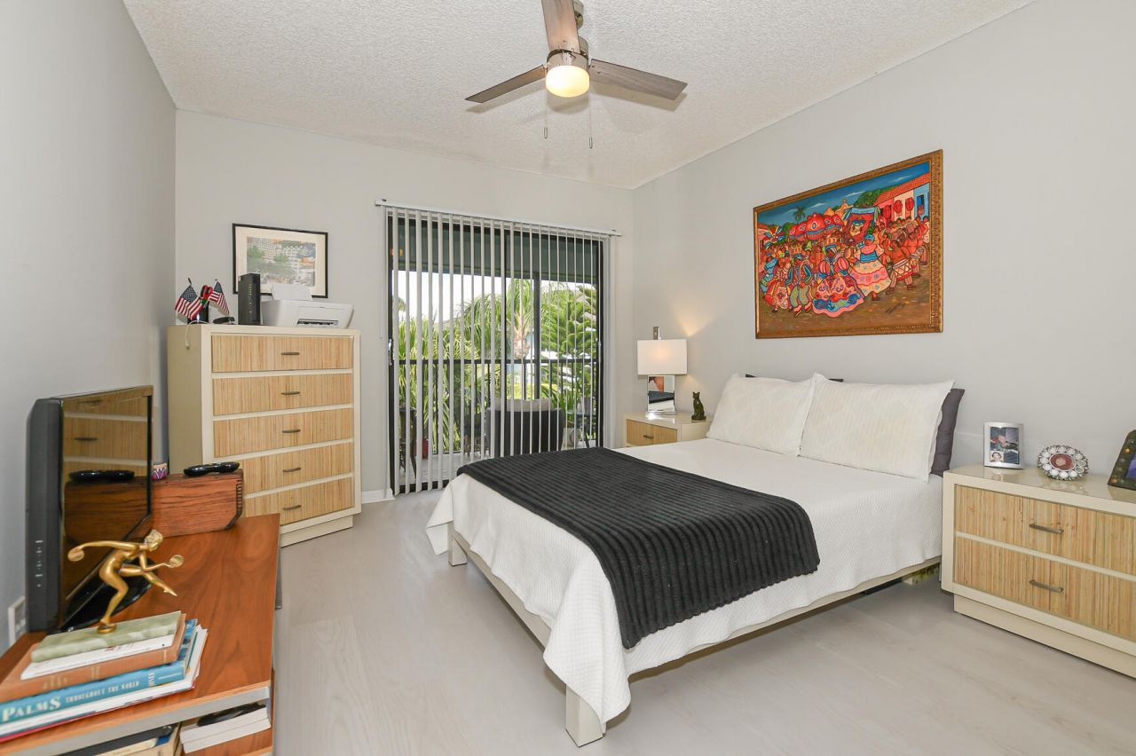 950 S Kanner Highway, Unit 905, Stuart, FL 34994 Photo