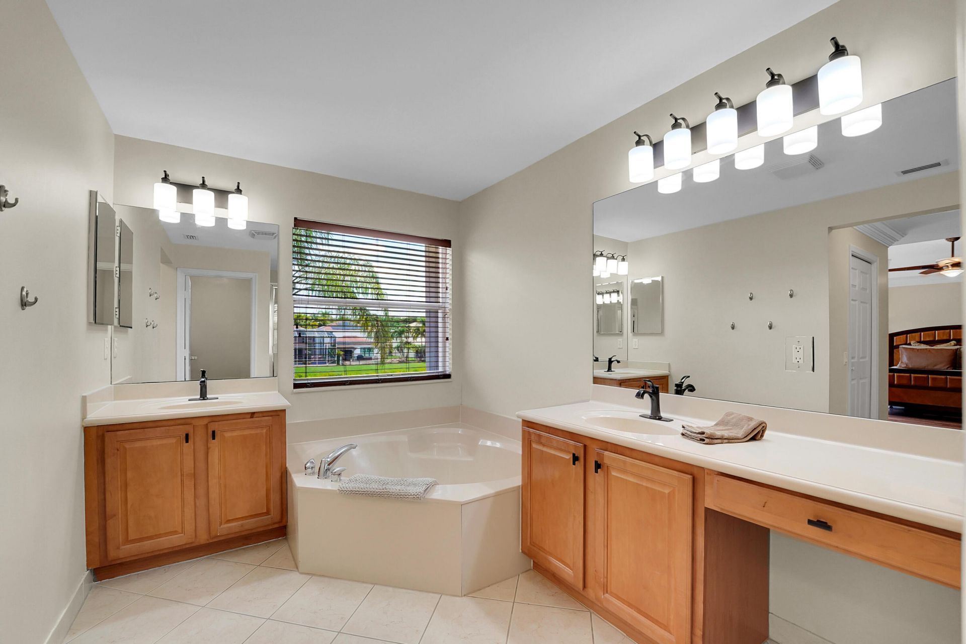 10387 Gentlewood Forest Drive, Boynton Beach, FL 33473 Photo