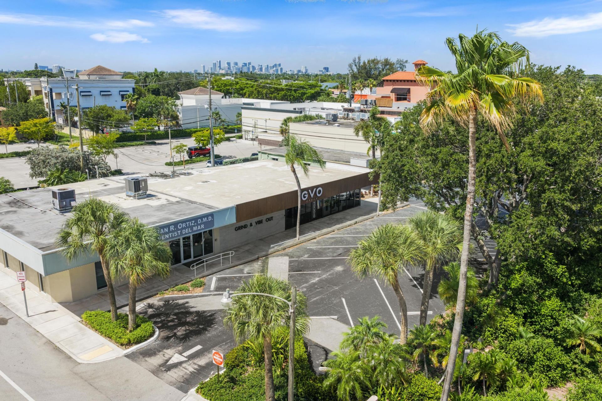 3000 N Federal Highway, Fort Lauderdale, FL 33394 Photo