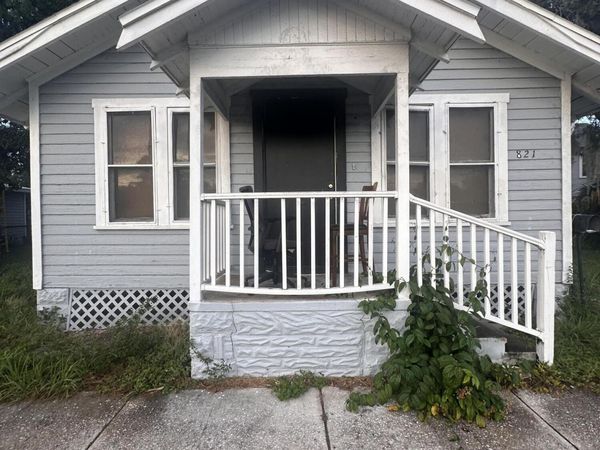821 N Ridgewood Avenue, Daytona Beach, FL 32114