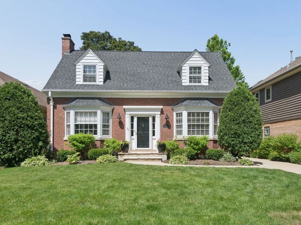 110 N Merrill Street , Park Ridge, IL 60068