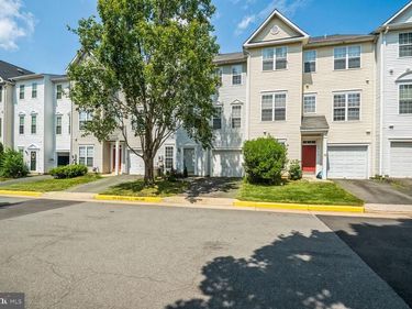 2547 SANDBOURNE LANE, HERNDON, VA 20171