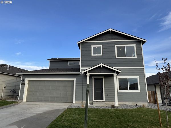 613 Grant ST, Umatilla, OR 97882