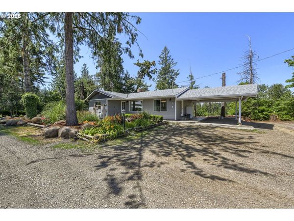 27611 S HIGHWAY 213, Mulino, OR 97042