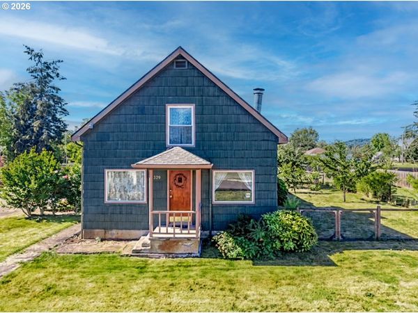 320 E BLAKELY AVE, Brownsville, OR 97327