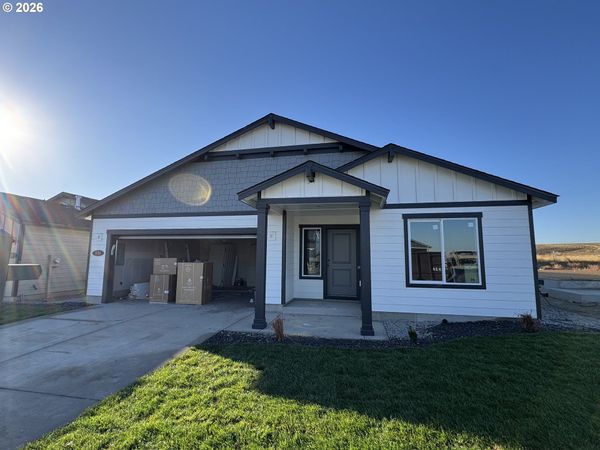 630 Grant ST, Umatilla, OR 97882