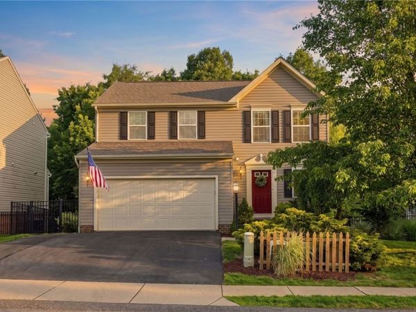 123 Broadstone, Mars, PA 16046
