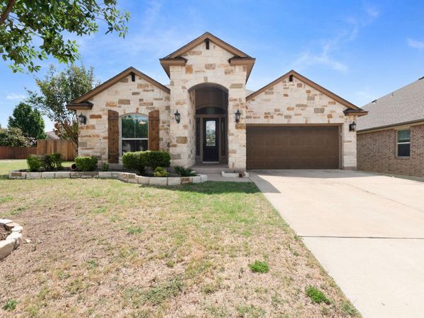 2412 Lyla LN, Leander, TX 78641