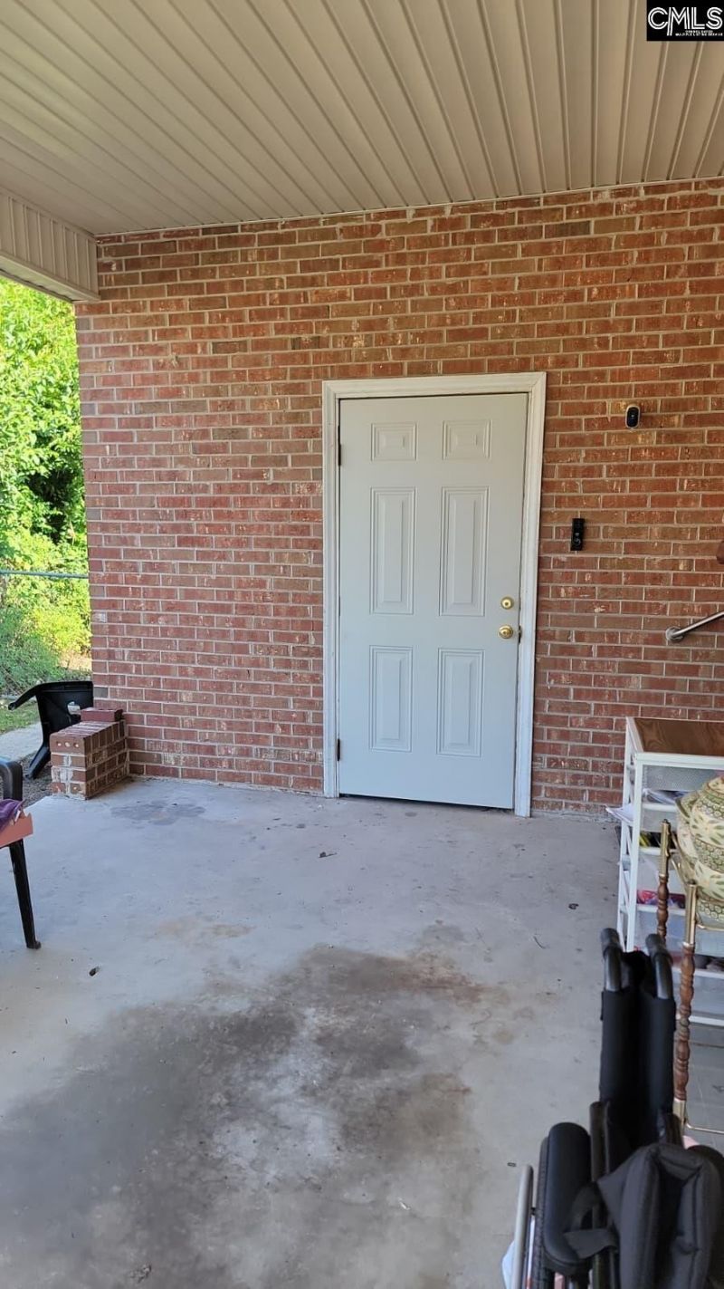 1818 Faraway Drive Photo 14