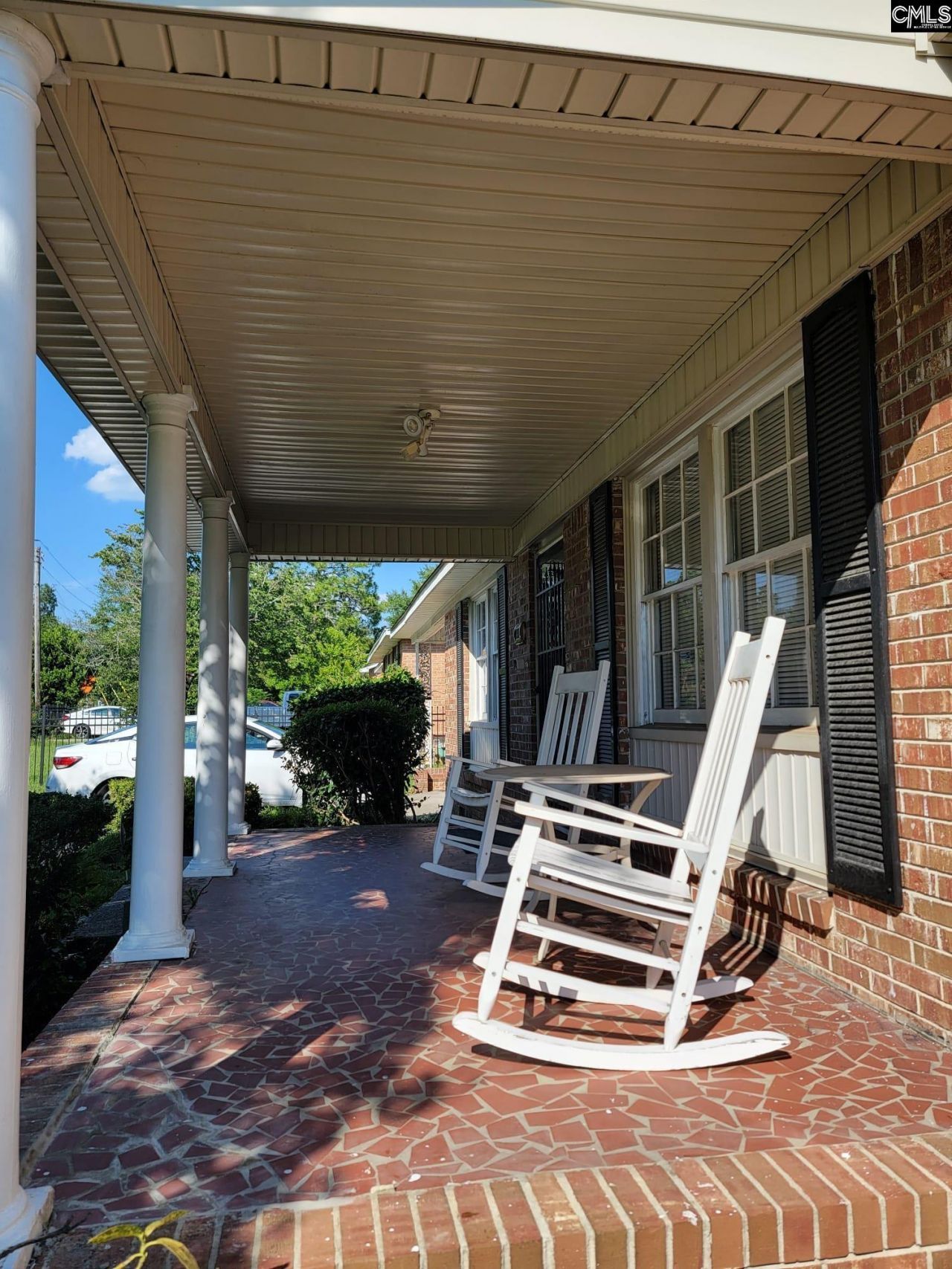 1818 Faraway Drive Photo 6