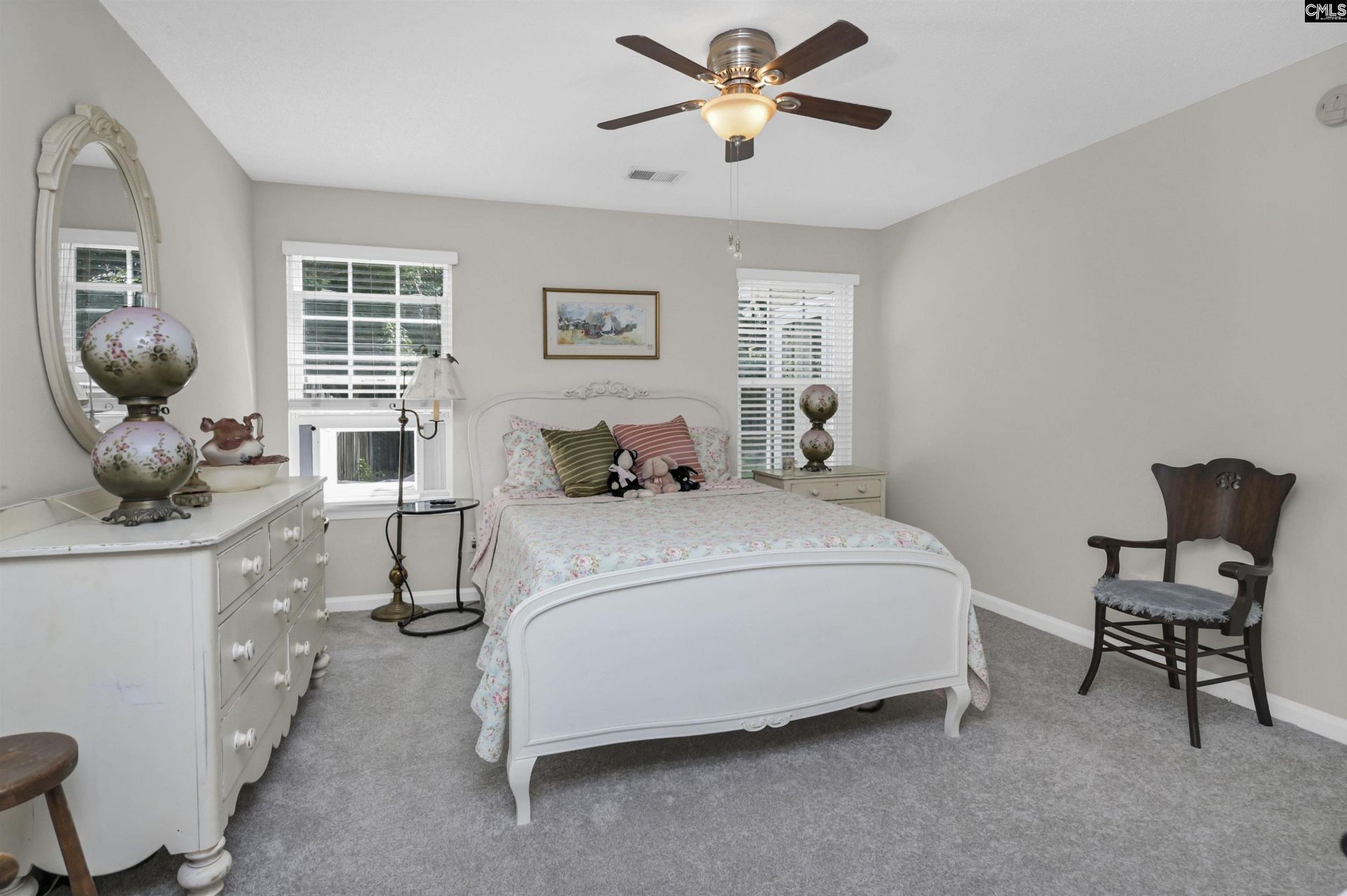 153 Eagle Park Drive  Photo 11