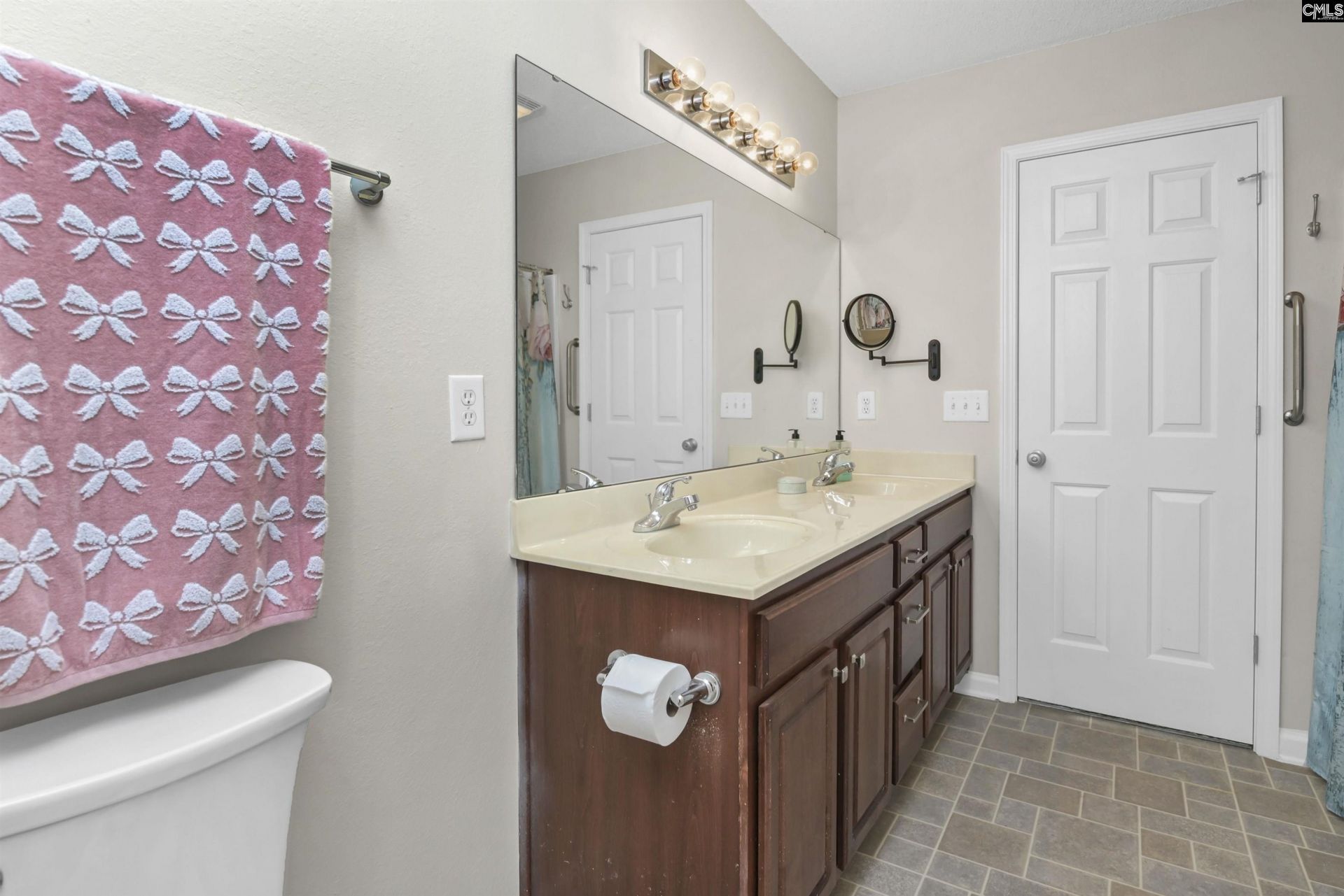 153 Eagle Park Drive  Photo 24