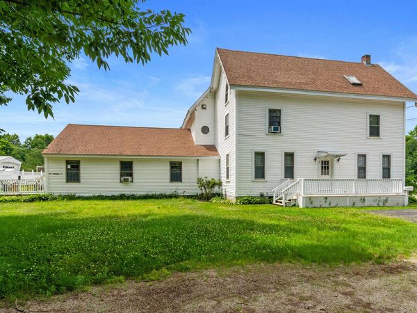 37 Tappan Street, Farmington, NH 03835